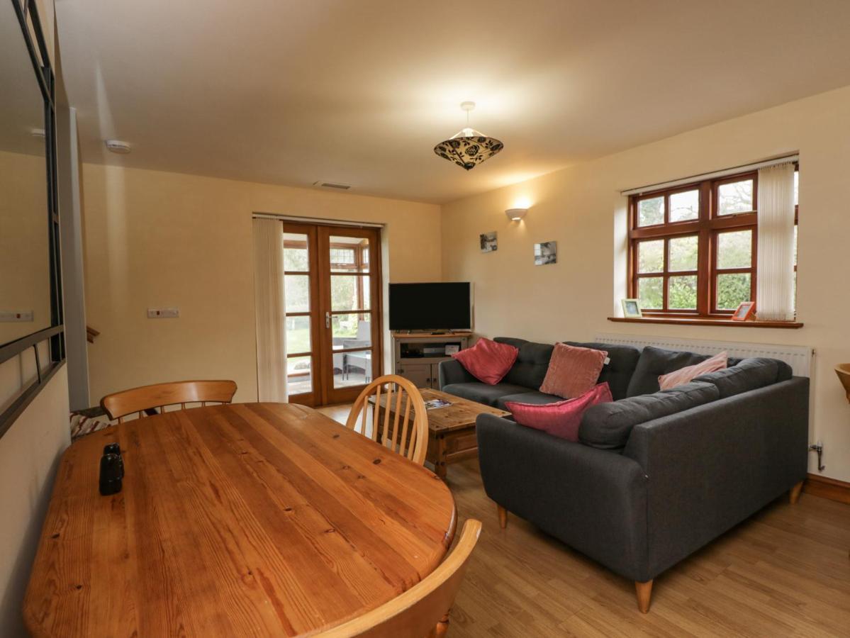Penrose Cottage Gilwern Екстериор снимка